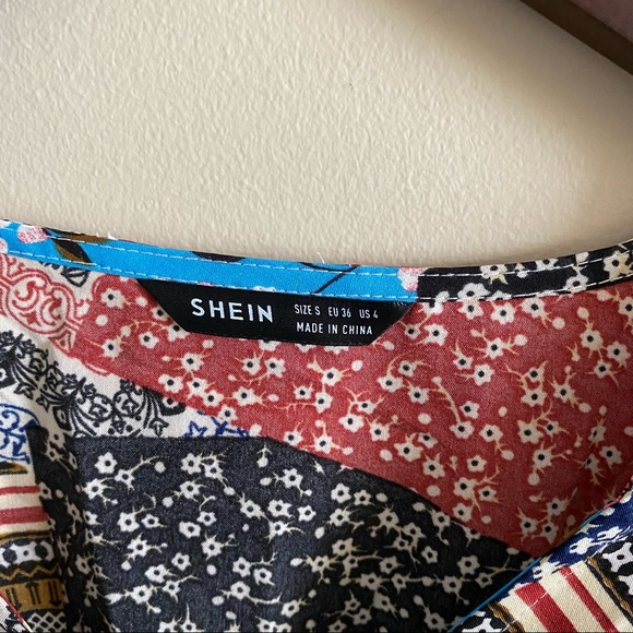 SHEIN Ditsy Floral Patchwork Drop Shoulder Romper Size 4 - Picture 5 of 14